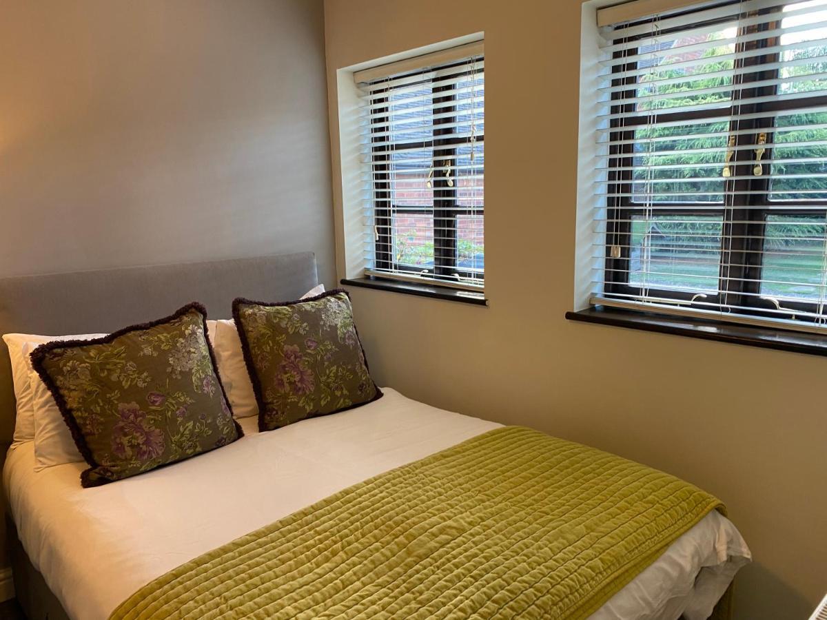The Snug Villa Coventry Exterior foto